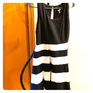 Black and white express dress